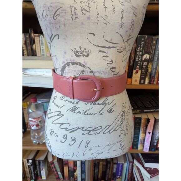 Vintage Avion International Pink Leather Women's Size Small Belt Style 4332 - Picture 1 of 6